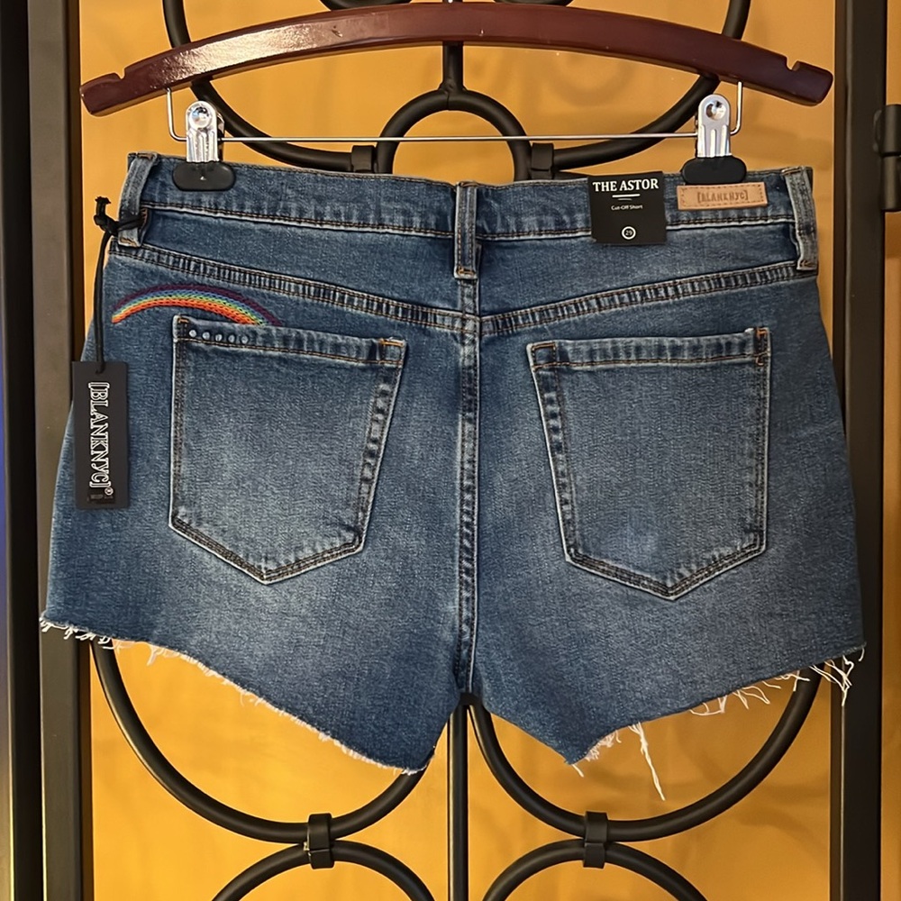 BLANK NYC The Astor Cut Off Shorts